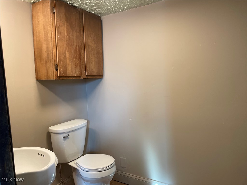 Akron, Ohio 44311, United States, 3 Bedrooms Bedrooms, ,2 BathroomsBathrooms,Residential,Active,92602