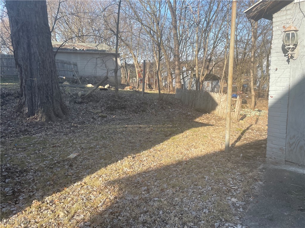 Akron, Ohio 44311, United States, 3 Bedrooms Bedrooms, ,2 BathroomsBathrooms,Residential,Active,92602