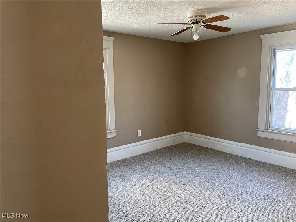 Akron, Ohio 44311, United States, 3 Bedrooms Bedrooms, ,2 BathroomsBathrooms,Residential,Active,92602