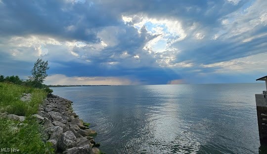 Painesville Township, Ohio 44077, United States, 3 Bedrooms Bedrooms, ,2 BathroomsBathrooms,Residential,Pending,17585