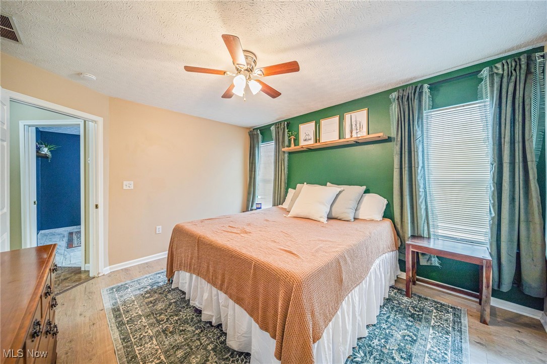 Painesville Township, Ohio 44077, United States, 3 Bedrooms Bedrooms, ,2 BathroomsBathrooms,Residential,Pending,17585