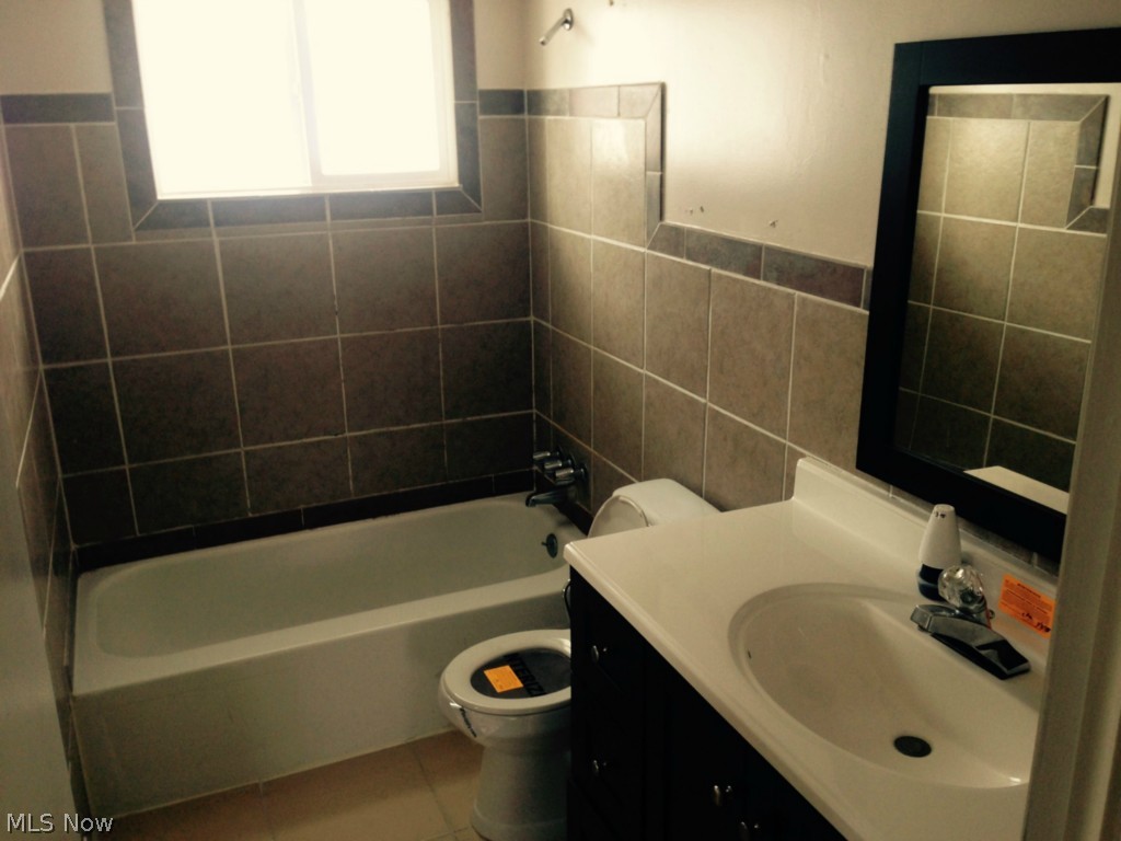 Zehman Wolf 01 - Residential