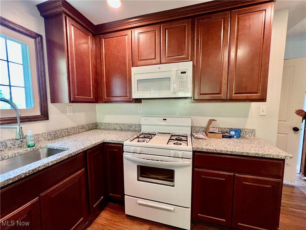 725 Logan Avenue, Mingo Junction, Ohio image 7