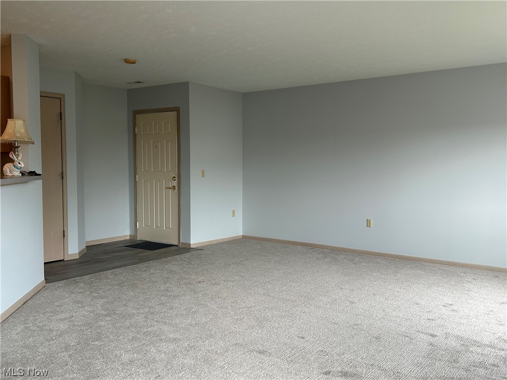 Brookledge Commons - Residential