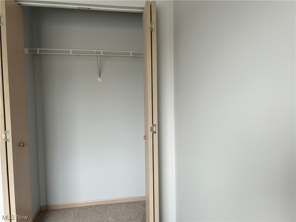 Brookledge Commons - Residential