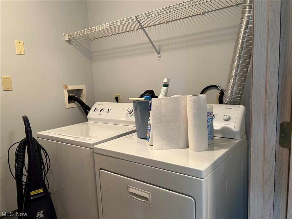 Brookledge Commons - Residential