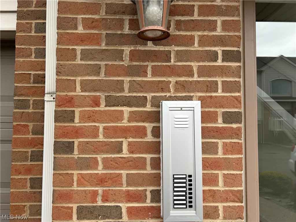 Brookledge Commons - Residential