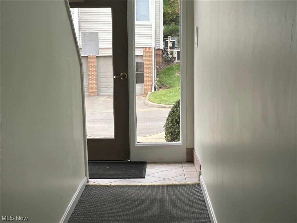 Brookledge Commons - Residential