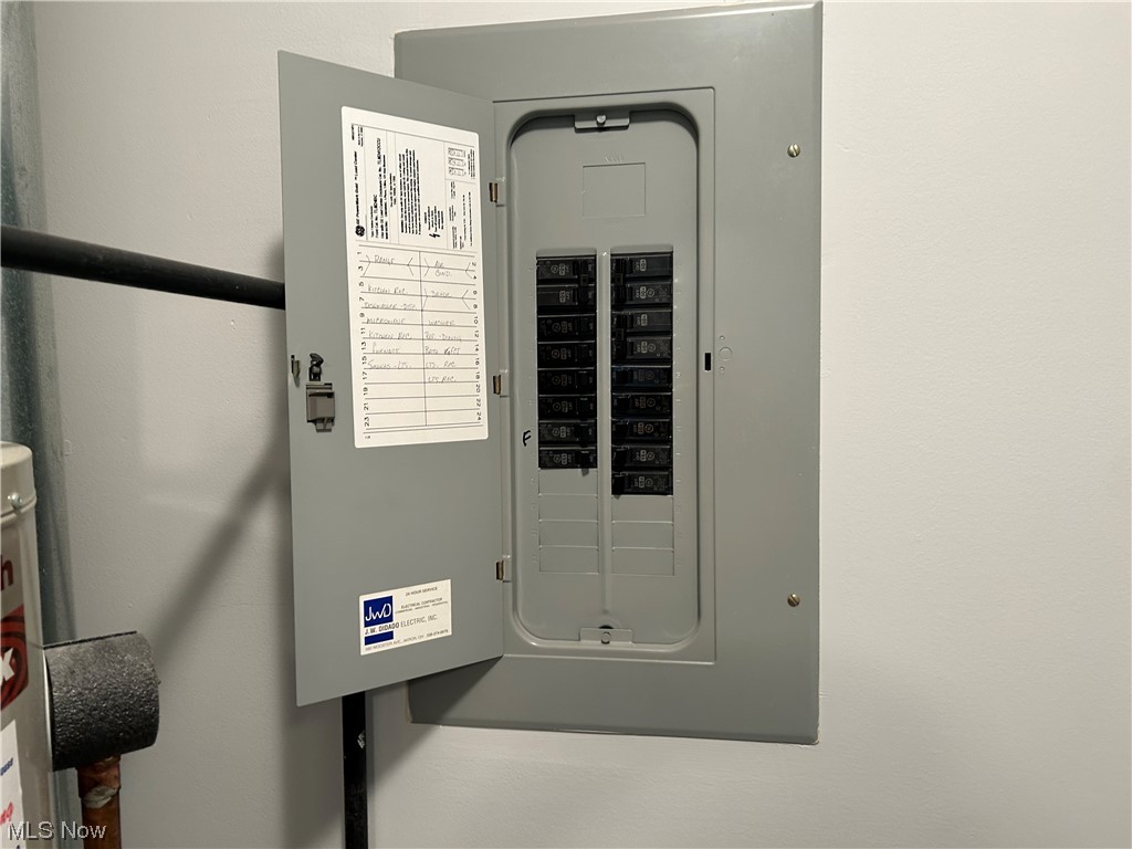 Brookledge Commons - Residential