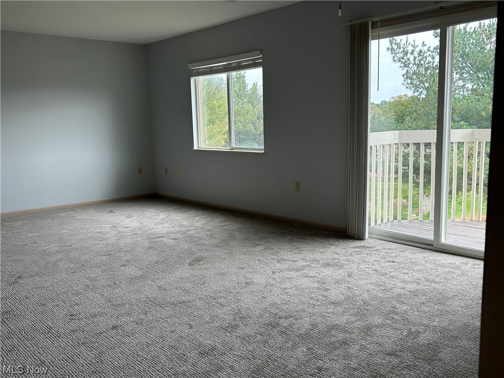 Brookledge Commons - Residential