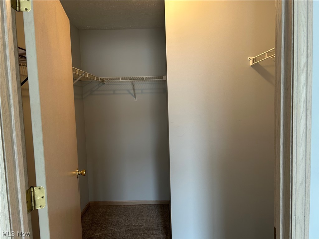 Brookledge Commons - Residential