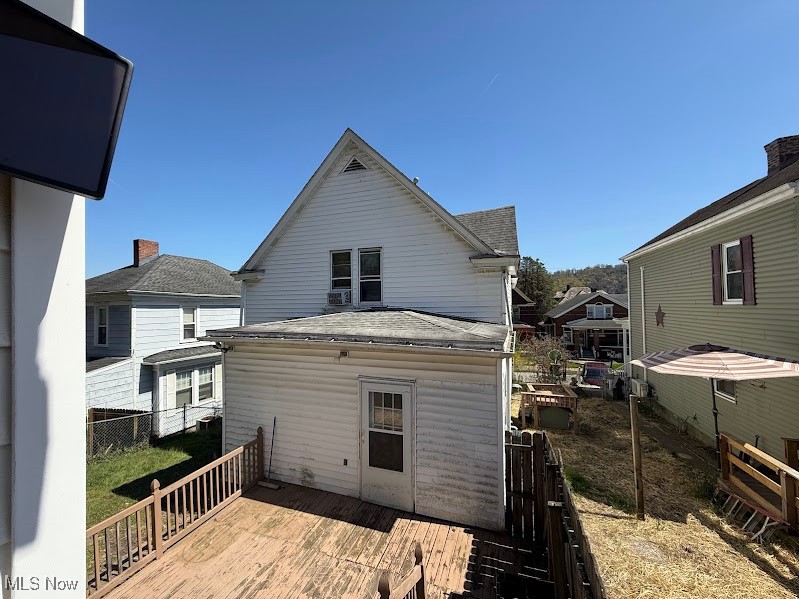 215 N 8th Street, Martins Ferry, Ohio image 8
