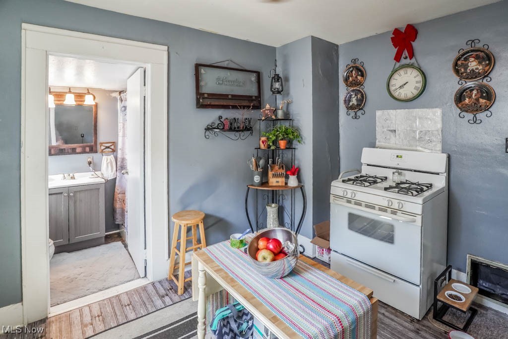 Louisville - Residential Income