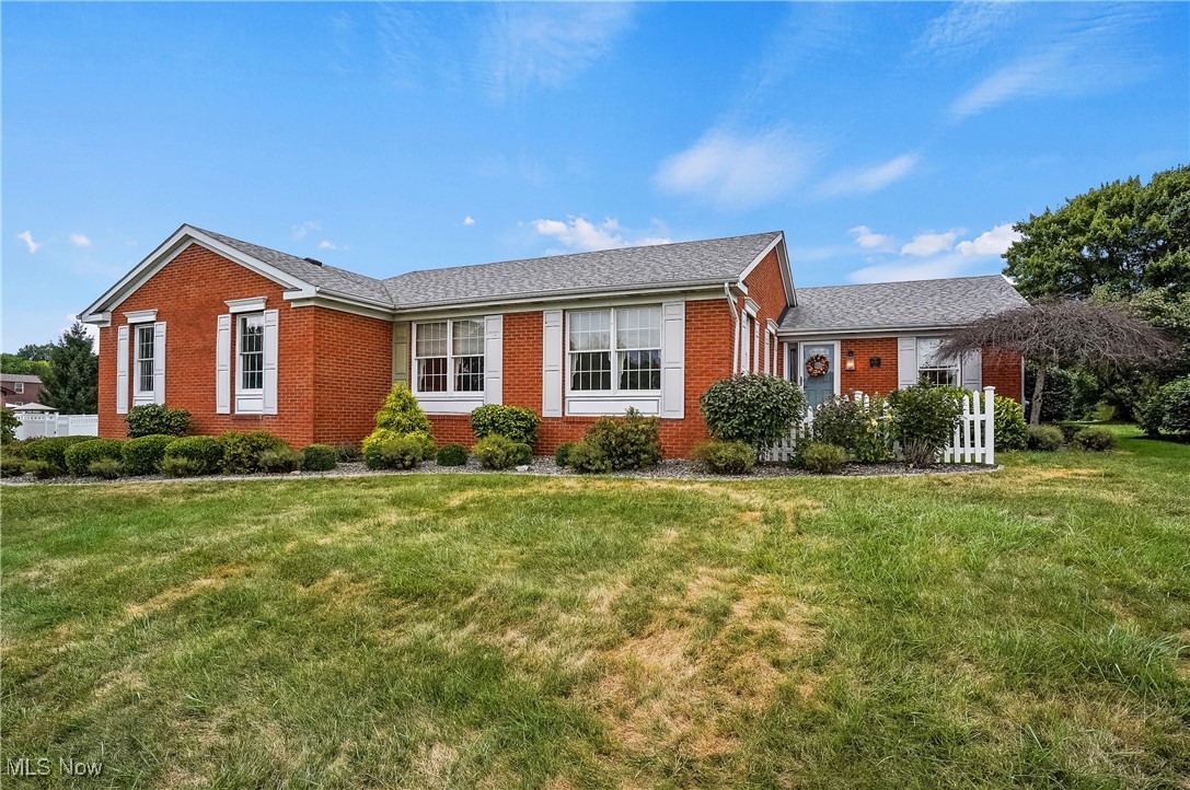 Merlos Golden Park - Residential