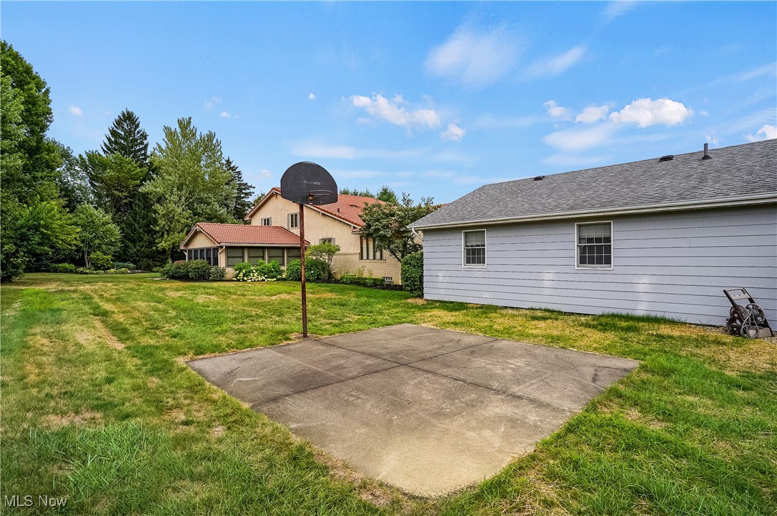 Merlos Golden Park - Residential