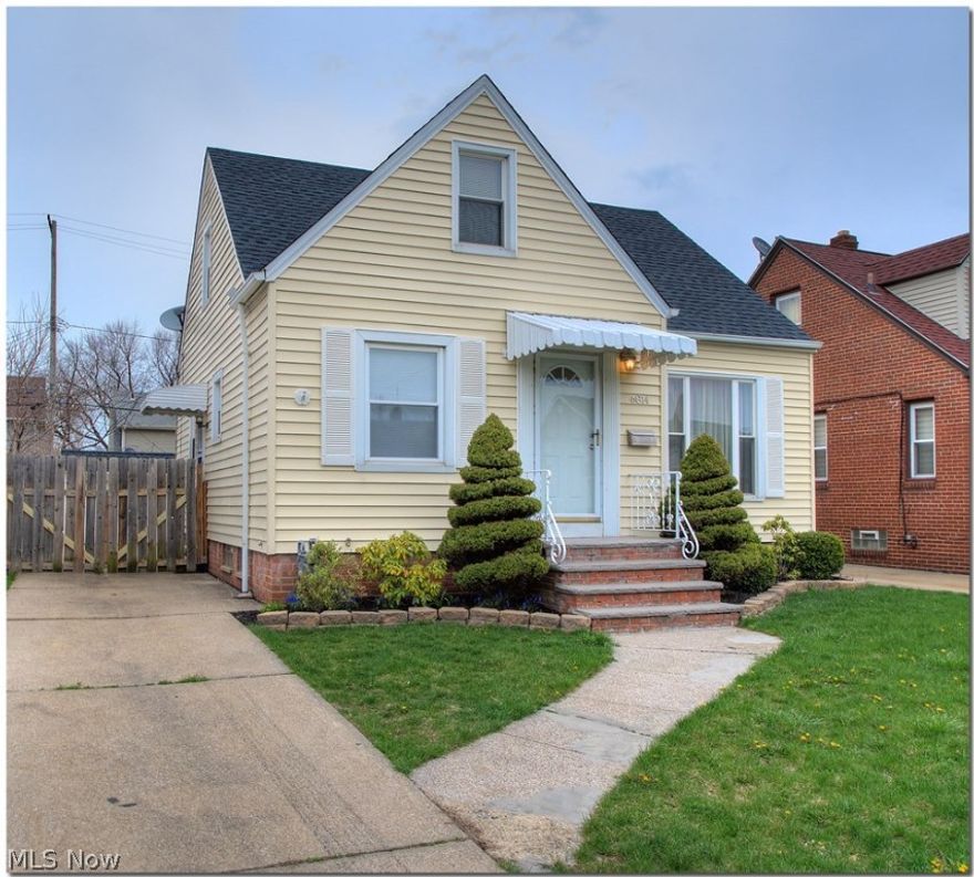 Move In condition.  Beautifully remodeled home with an open floor plan.  Master suite on the second floor with bathroom.  Finished recreation room with gas burning fireplace.  All appliances included.  Newer roof 4/2017.  Hurry on this one