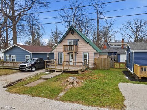 5825 Lake Road 9 Ashtabula OH 44004