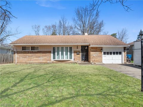 9248 Lynnhaven Road Parma Heights OH 44130