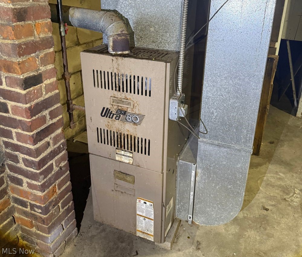 Neufer Brothers 01 - Residential Income