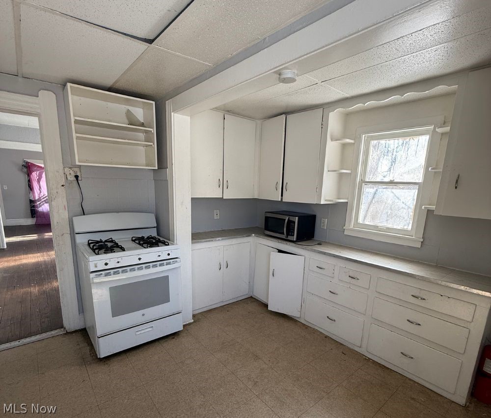 Neufer Brothers 01 - Residential Income