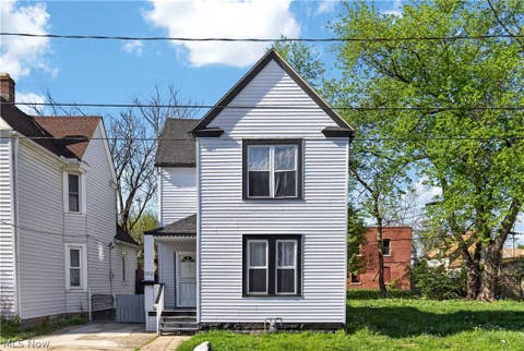 Homes For Sale - 2212 Selzer Avenue<br/> Cleveland, OH 44109