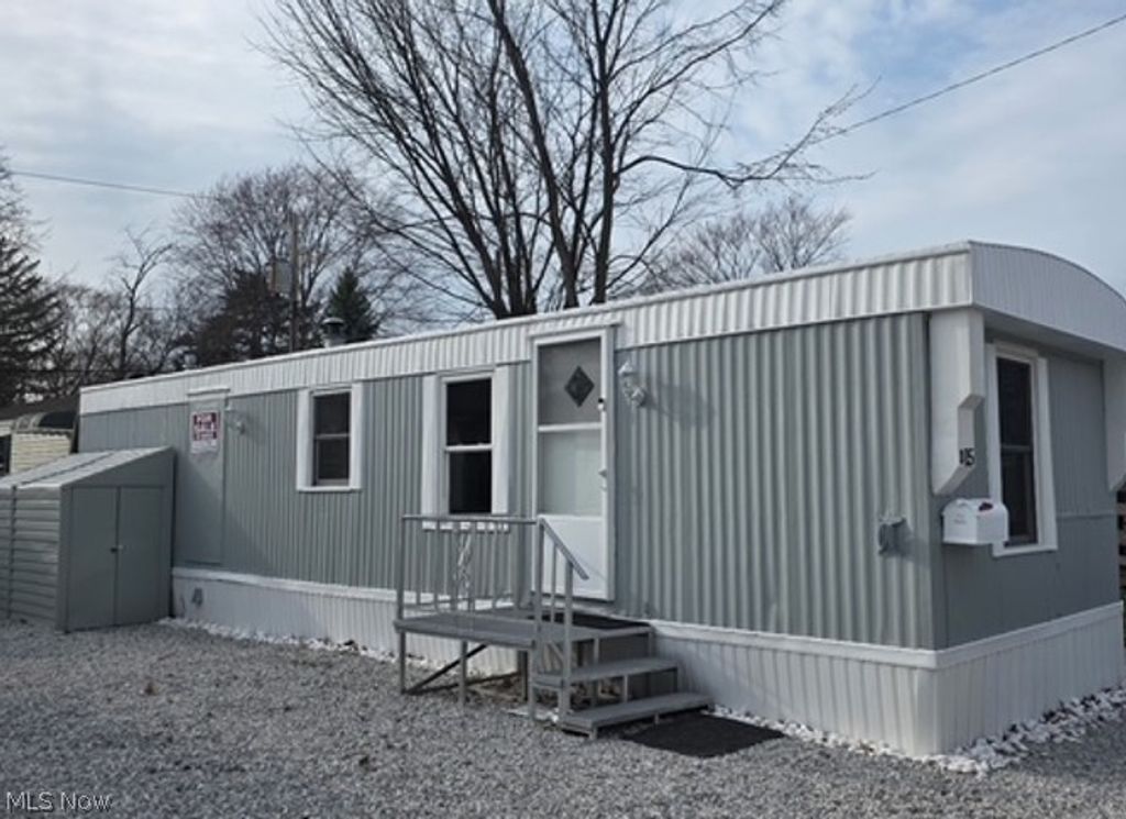 Photo of 9151 Mentor Avenue, Mentor, OH 44060 (MLS # 5196203)