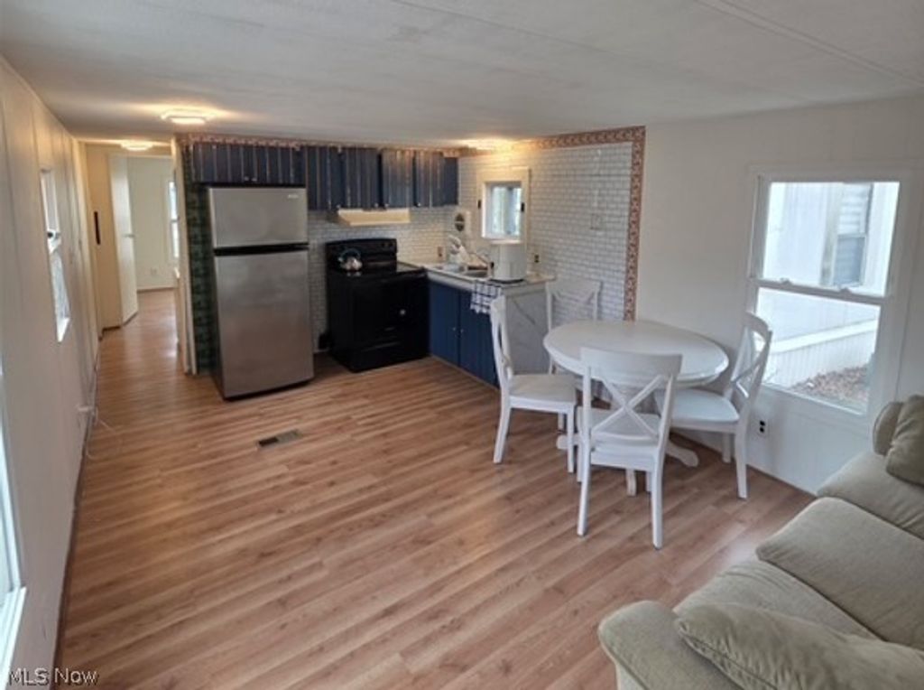 Photo of 9151 Mentor Avenue, Mentor, OH 44060 (MLS # 5196203)