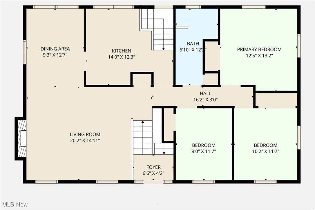 Main image without alt text