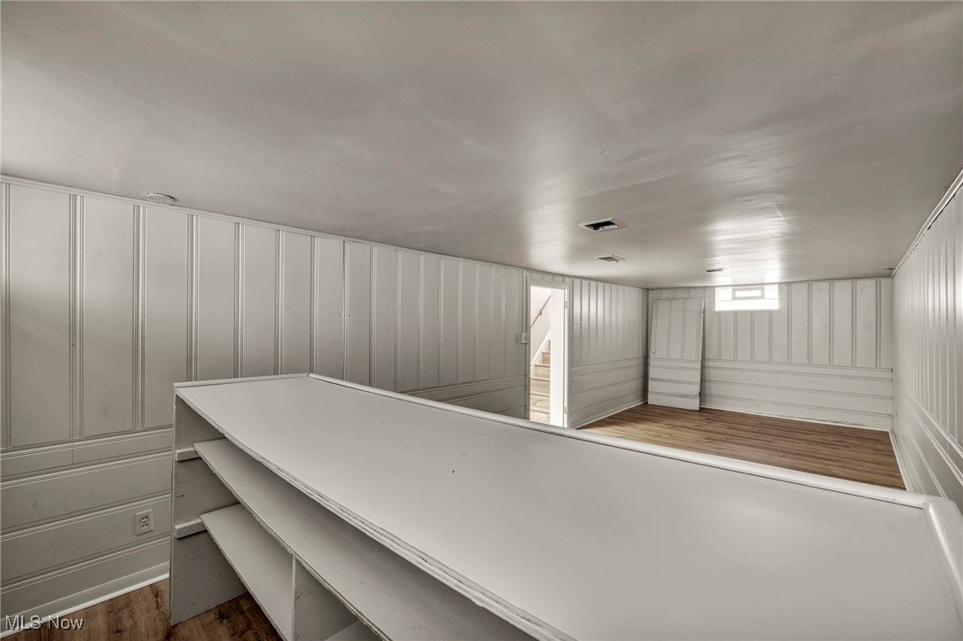 Derwald-Stewart Cos Center Ki - Residential