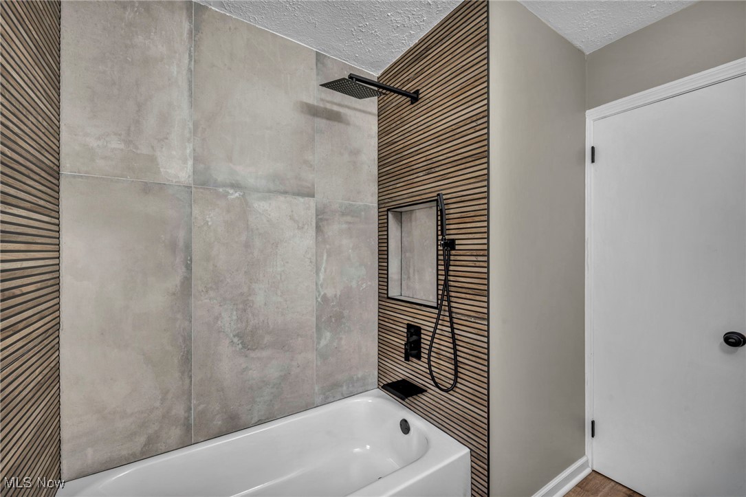 Derwald-Stewart Cos Center Ki - Residential