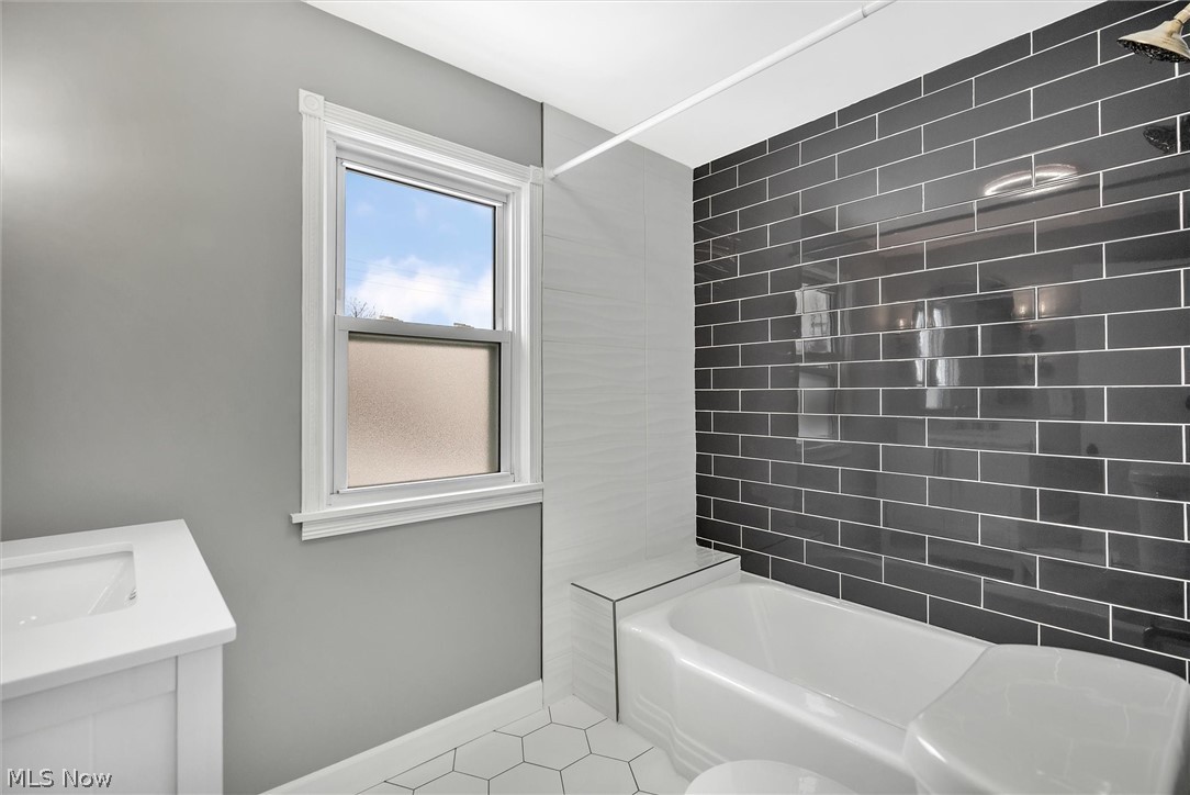 Belvoir Golf - Residential Lease