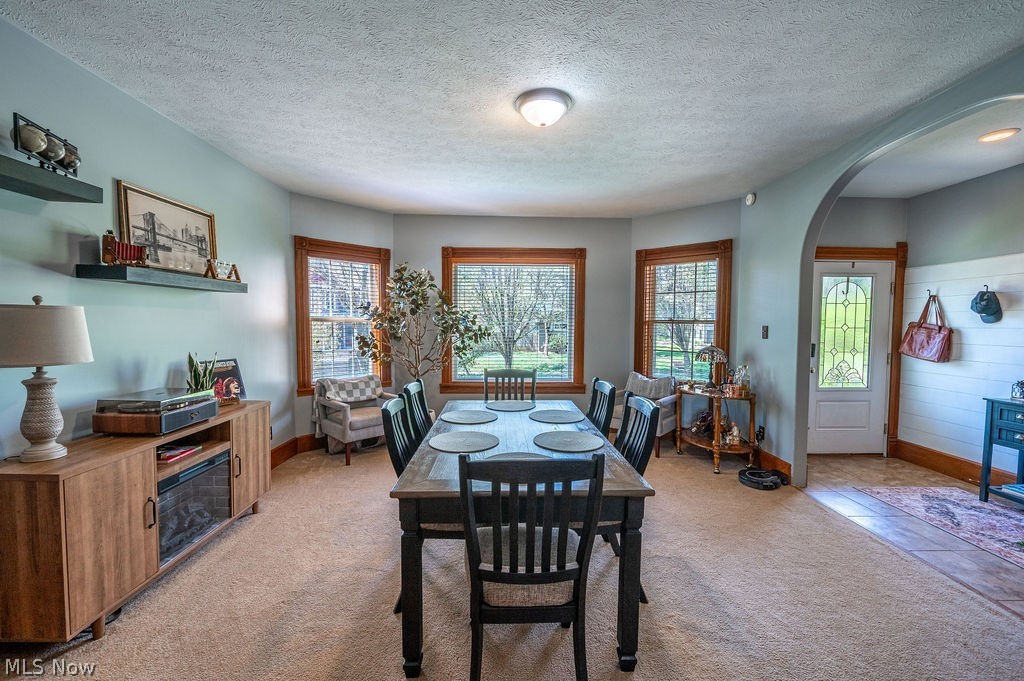 Roes Adn - Residential