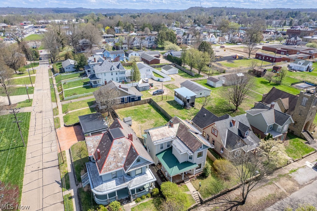 Roes Adn - Residential