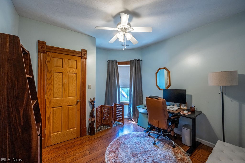 Roes Adn - Residential