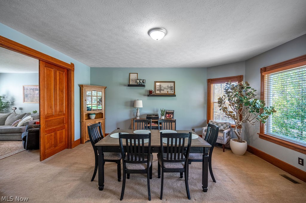 Roes Adn - Residential