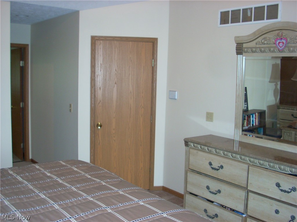 Garfield Park Overlook - Residential