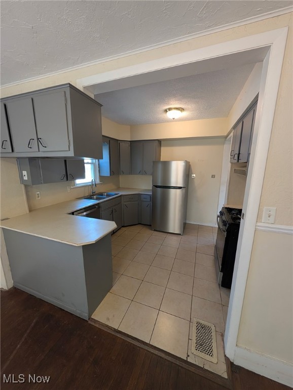 Mendelson - Residential