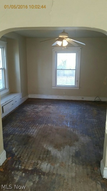 Hills & Frisbies - Residential