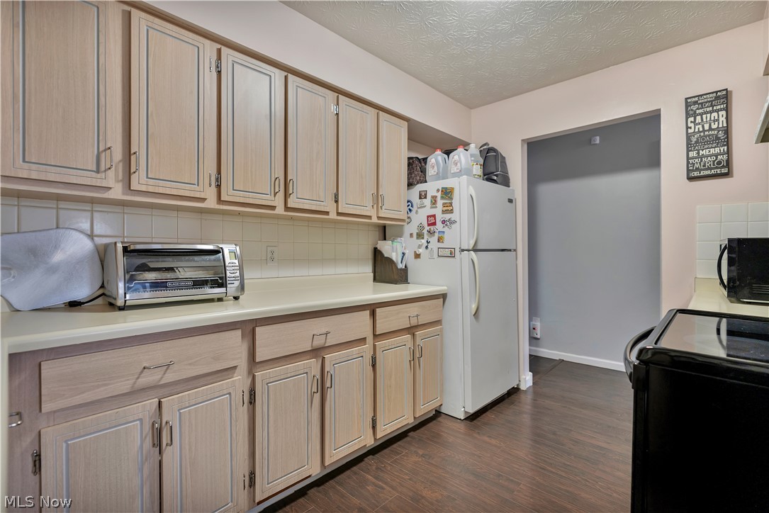 Echo Valley Condo - Residential