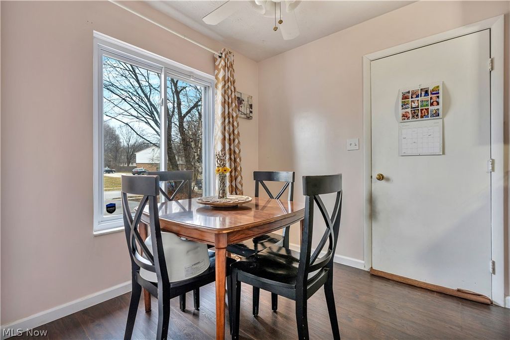 Photo of 2344 Echo Valley Drive, Stow, OH 44224 (MLS # 5193241)