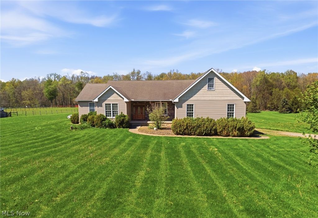 Photo of 5859 Winchell Road, Hiram, OH 44234 (MLS # 5207573)
