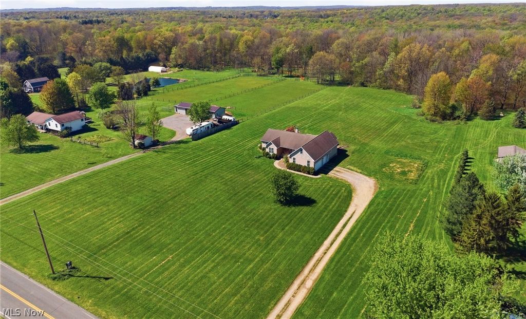 Photo of 5859 Winchell Road, Hiram, OH 44234 (MLS # 5207573)