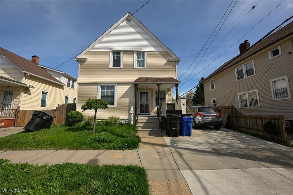 Photo of 4132 Robert Avenue, Cleveland, OH 44109 (MLS # 5206069)