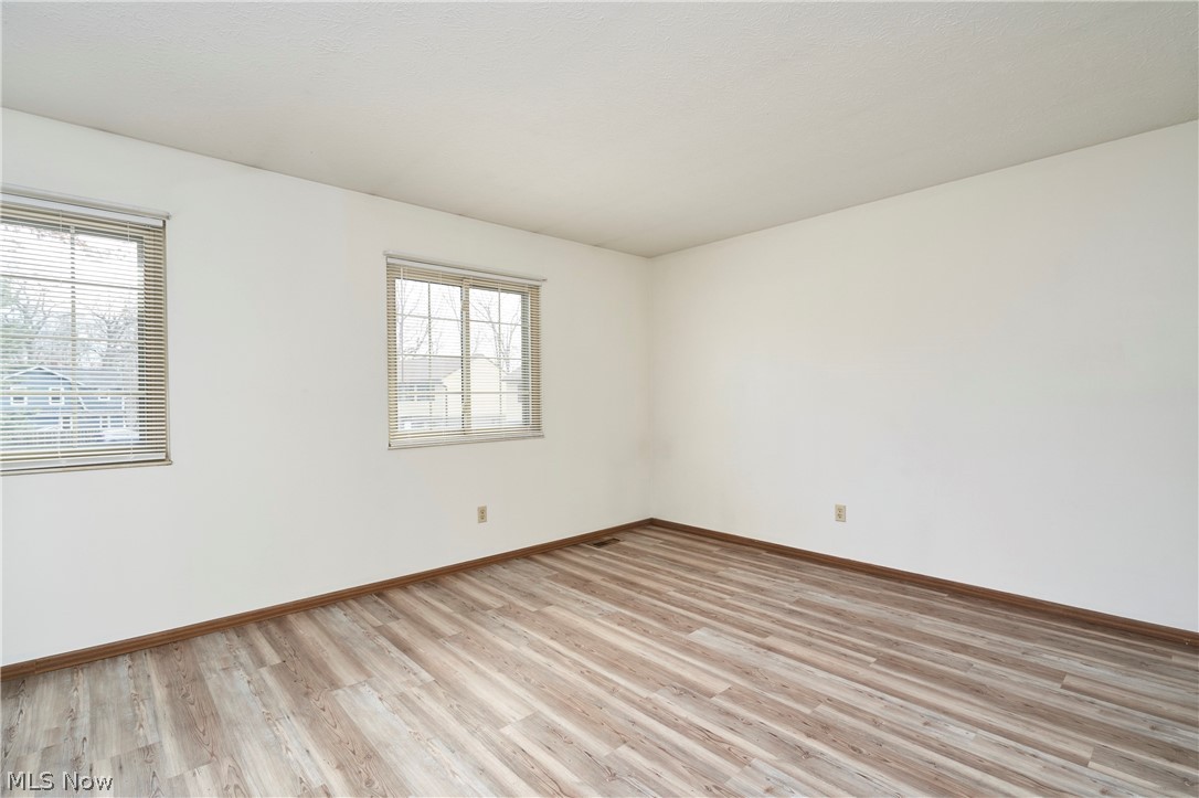 Greentree Condo - Residential