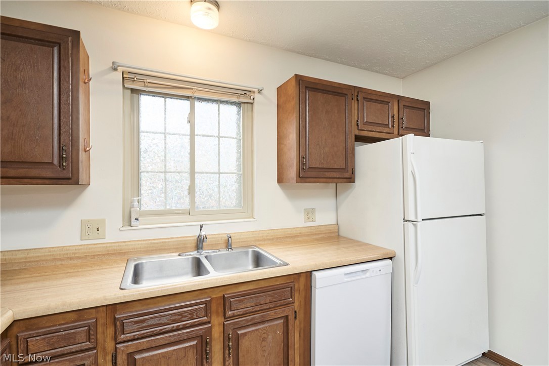 Greentree Condo - Residential