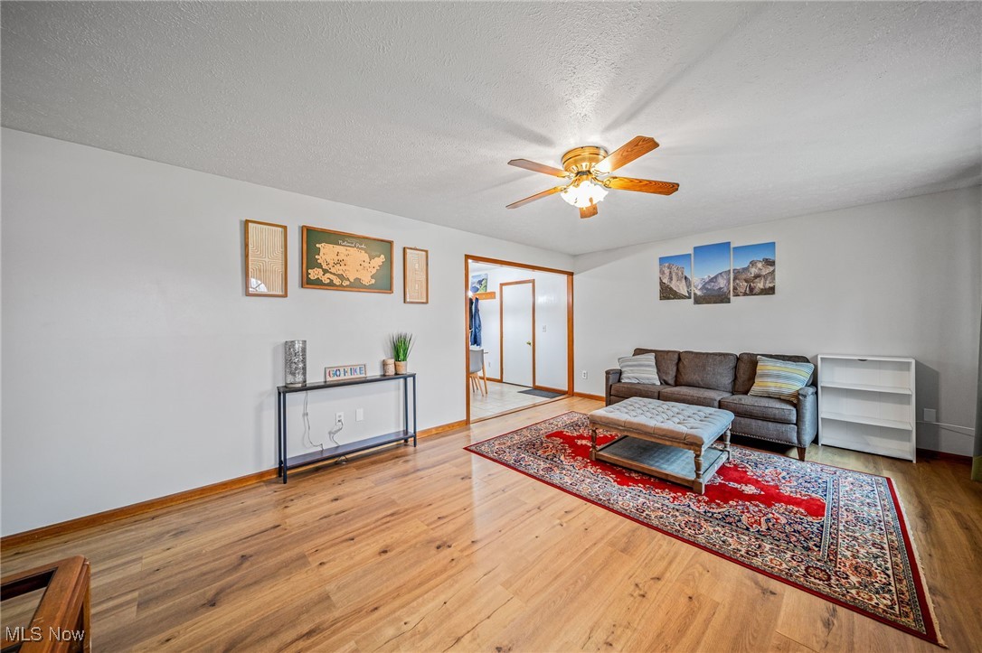 6466 Clearair Drive, Mentor, Ohio image 10