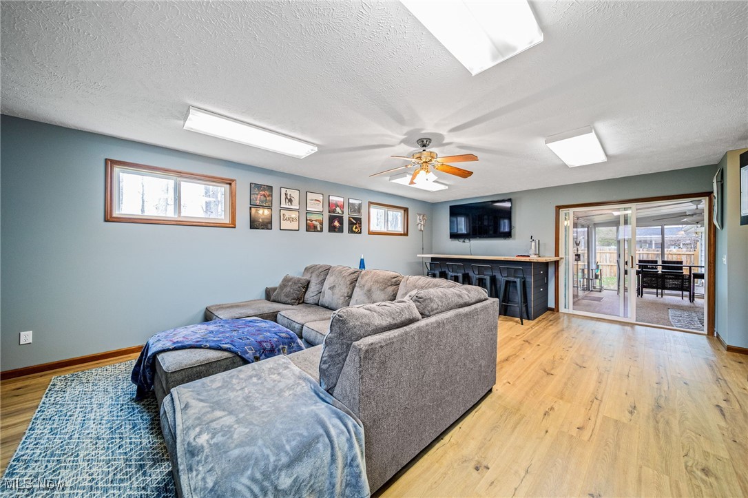6466 Clearair Drive, Mentor, Ohio image 22