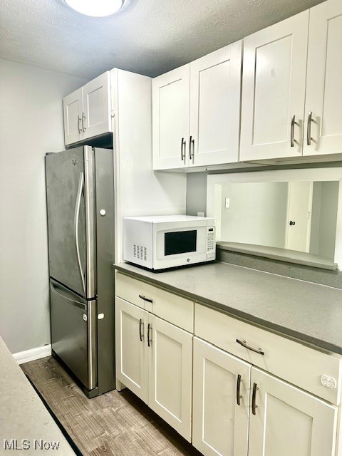 Chagrin Falls, Ohio 44022, United States, 2 Bedrooms Bedrooms, ,1 BathroomBathrooms,Residential,Active,197555