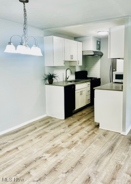 Chagrin Falls, Ohio 44022, United States, 2 Bedrooms Bedrooms, ,1 BathroomBathrooms,Residential,Active,197555