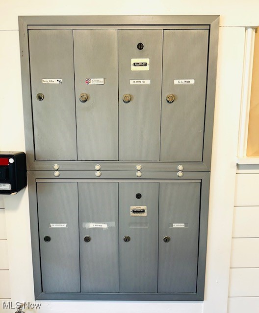 Chagrin Falls, Ohio 44022, United States, 2 Bedrooms Bedrooms, ,1 BathroomBathrooms,Residential,Active,197555